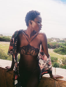"Sphinx" halter bra
