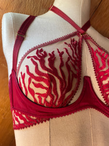 ''Serica" open wired bra