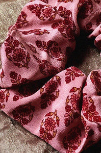 Meadow silk Scrunchie ~ ''Rose fields''