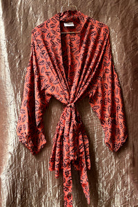 Lyon Silk Robe ~ ''Blush me feathers''